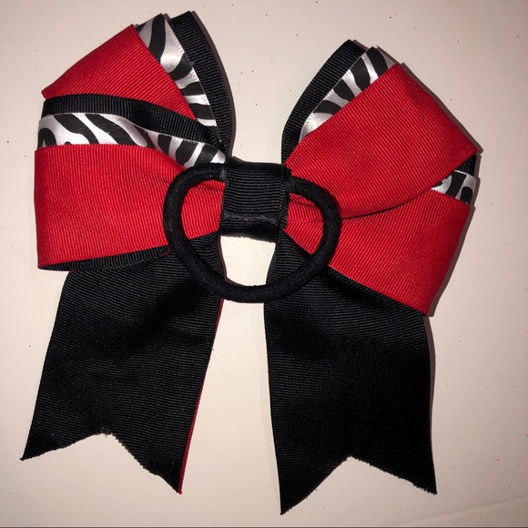 Pretty Bows - Picture 2 of 2
